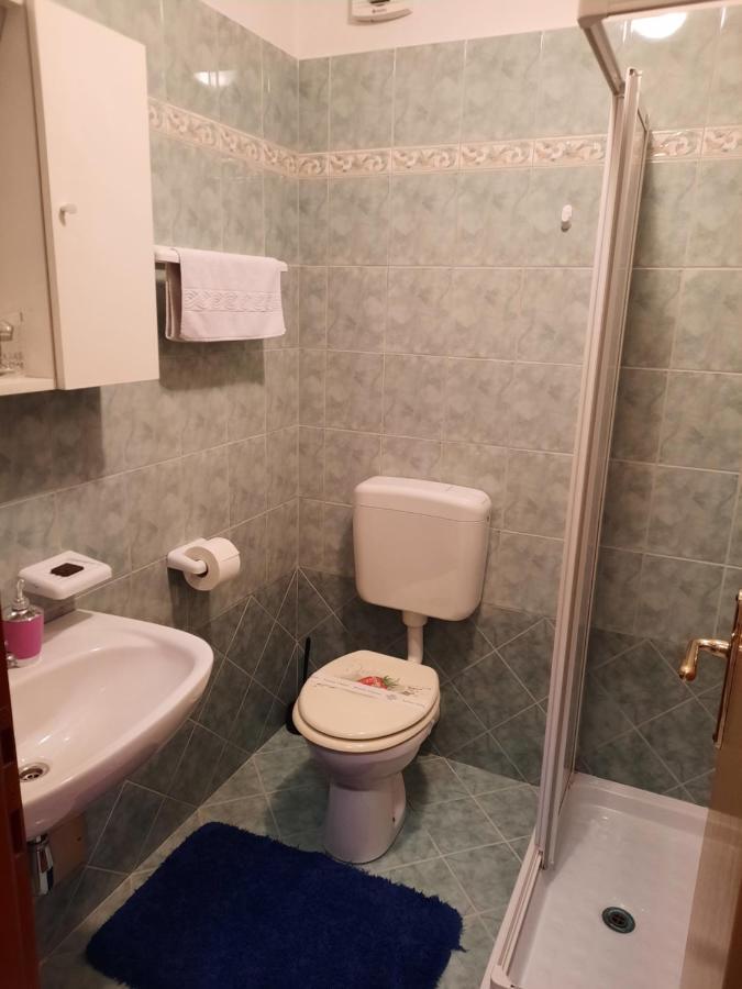 Lorena Apartma Pula